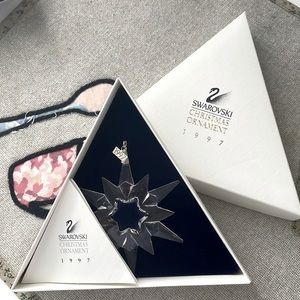 Relisting- Swarovski 1997 Christmas Crystal Snowflake